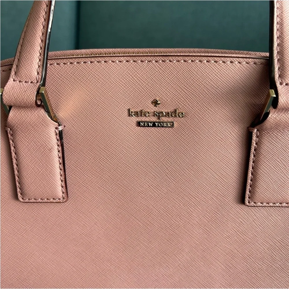 Kate Spade Cameron Street Lottie Safiano Leather Crossbody Bag Medium in Pink
